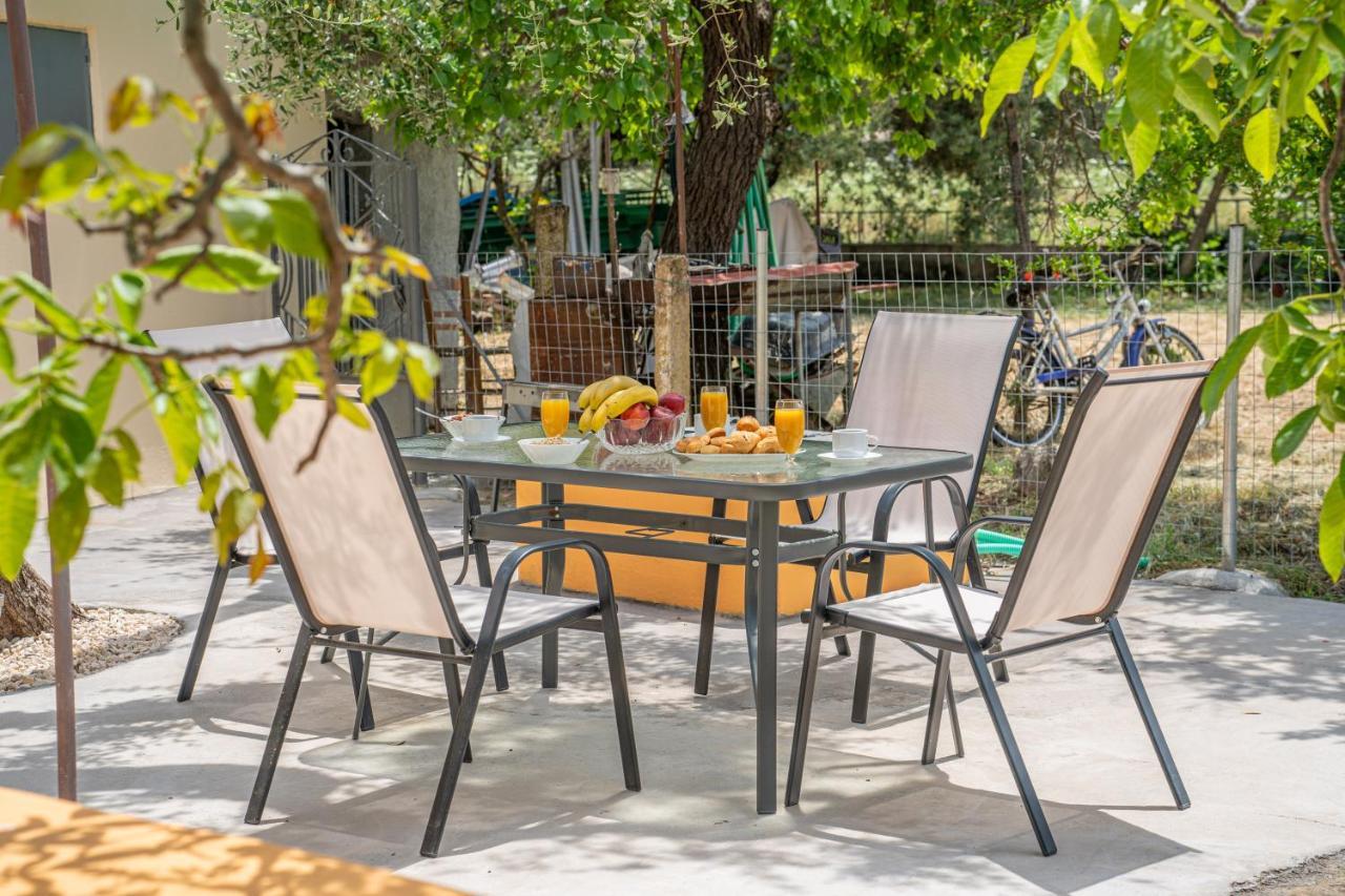 Ira's House בית נופש *