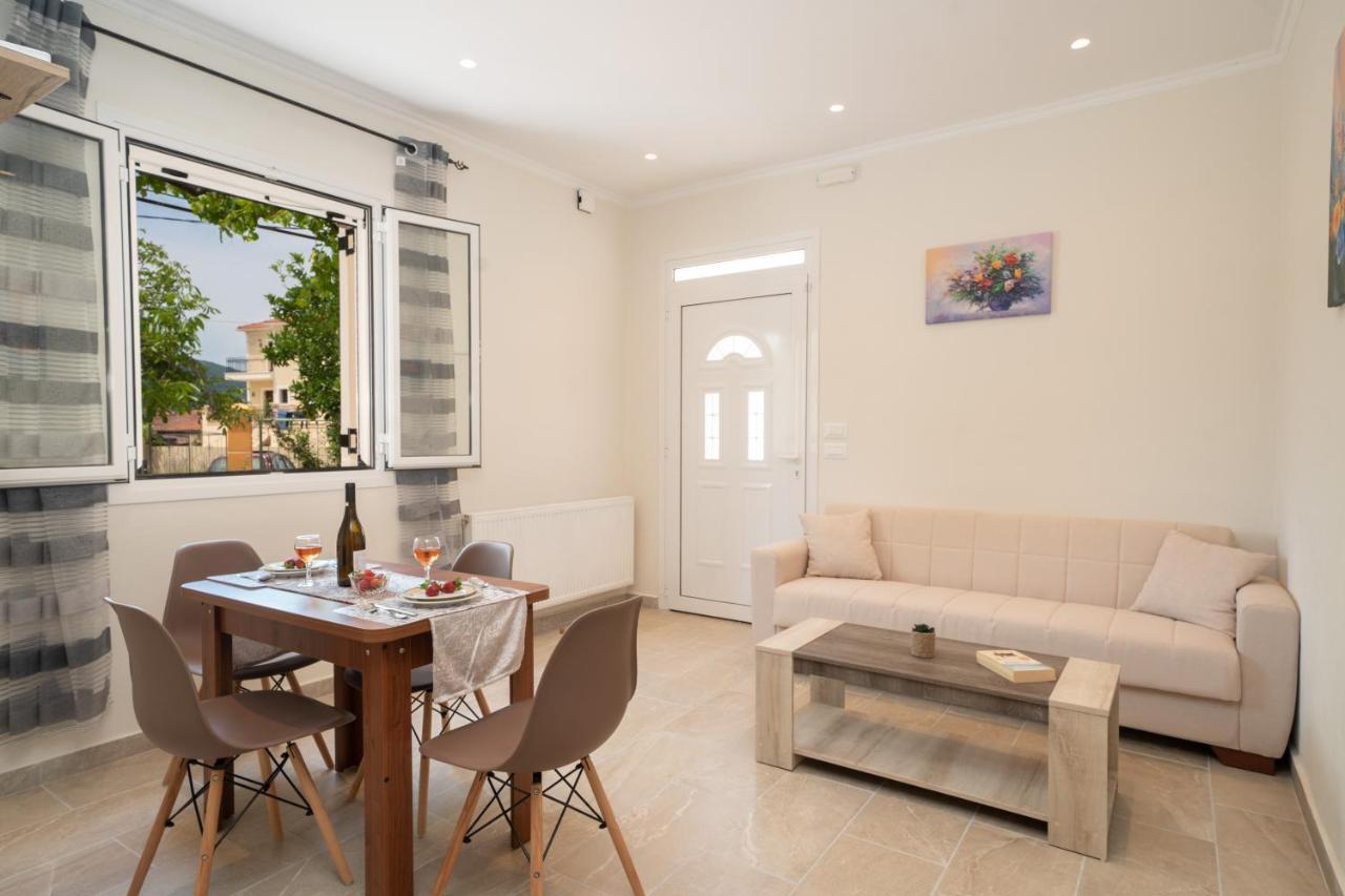 Ira's House סאמי