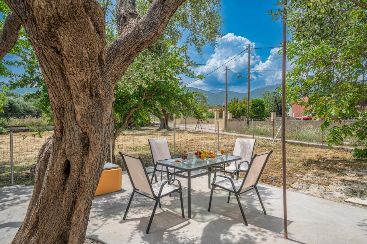 בית נופש Ira's House *